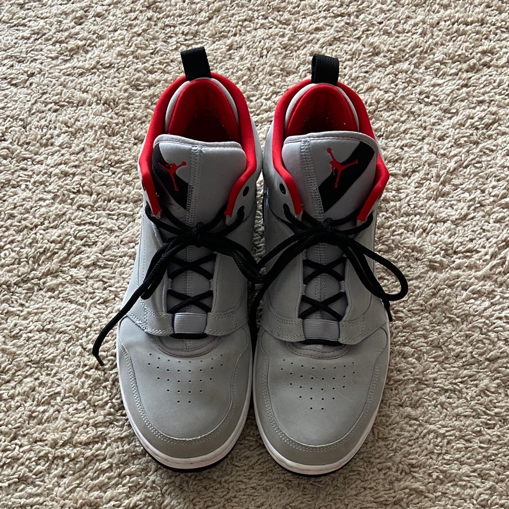 Jordan Men's Sneakers in Gray and Red